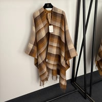 Image 4 of CONCEPT REVIRSIBLE SHAWL