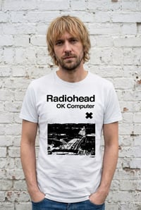 Image 2 of Camiseta Radiohead (Ok Computer) 