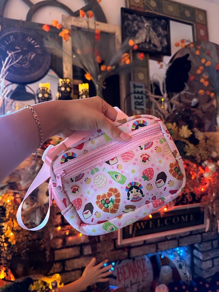 Image of Hispanic Belt Bag