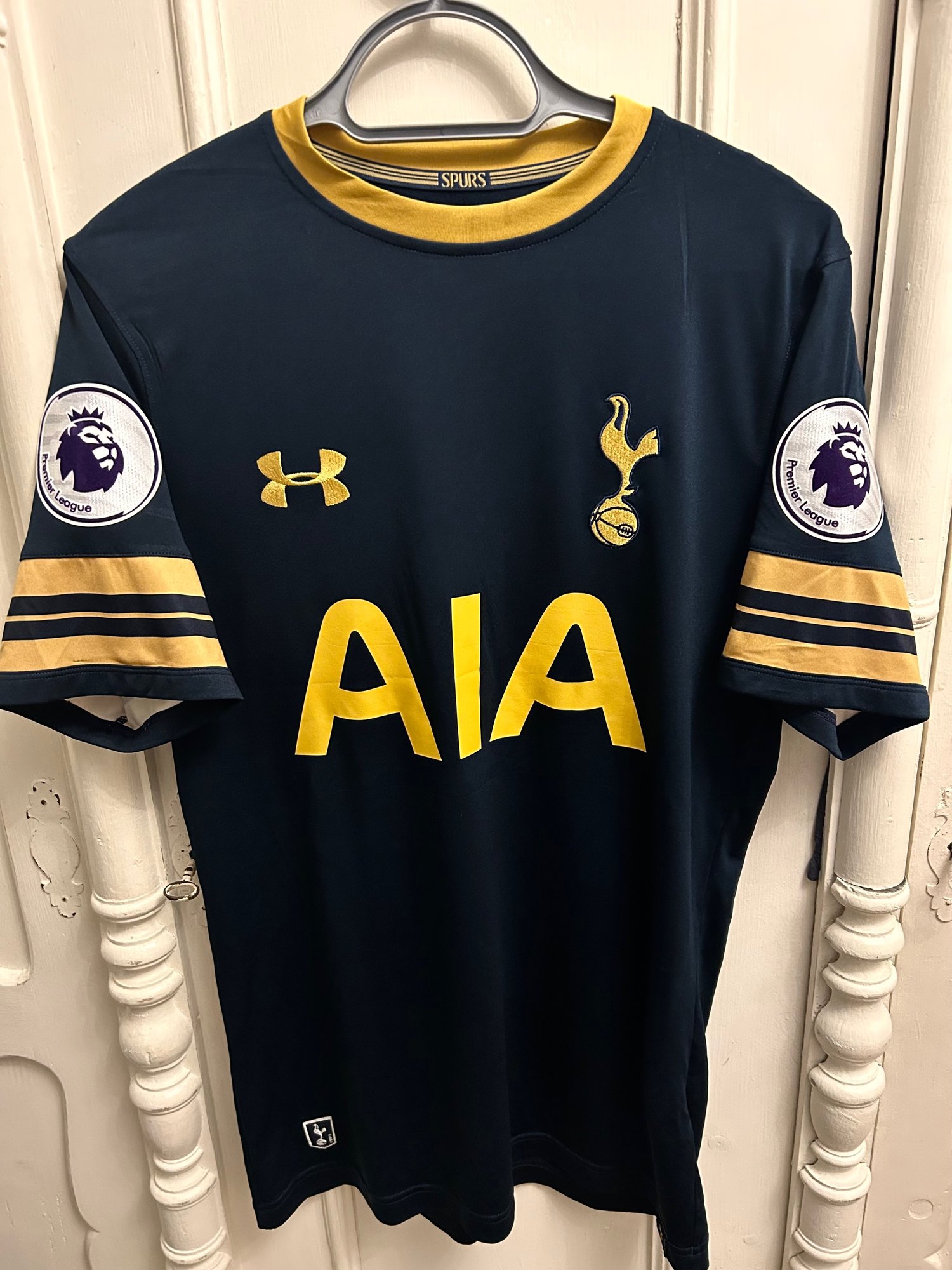 Image of Tottenham Hotspur “DEMBÉLÉ 19” 2016/17 Away Shirt + PL patches (M)