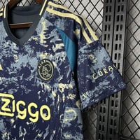 Image 4 of Ajax 24/25 Away