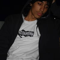 Image 2 of "BOX LOGO" TEE (WHTIE)