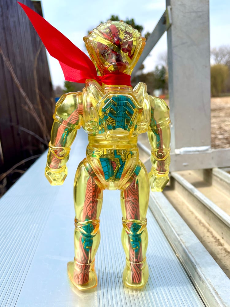 Image of 1/1 SkullRizer Sofubi X-Ray Cyclyptor