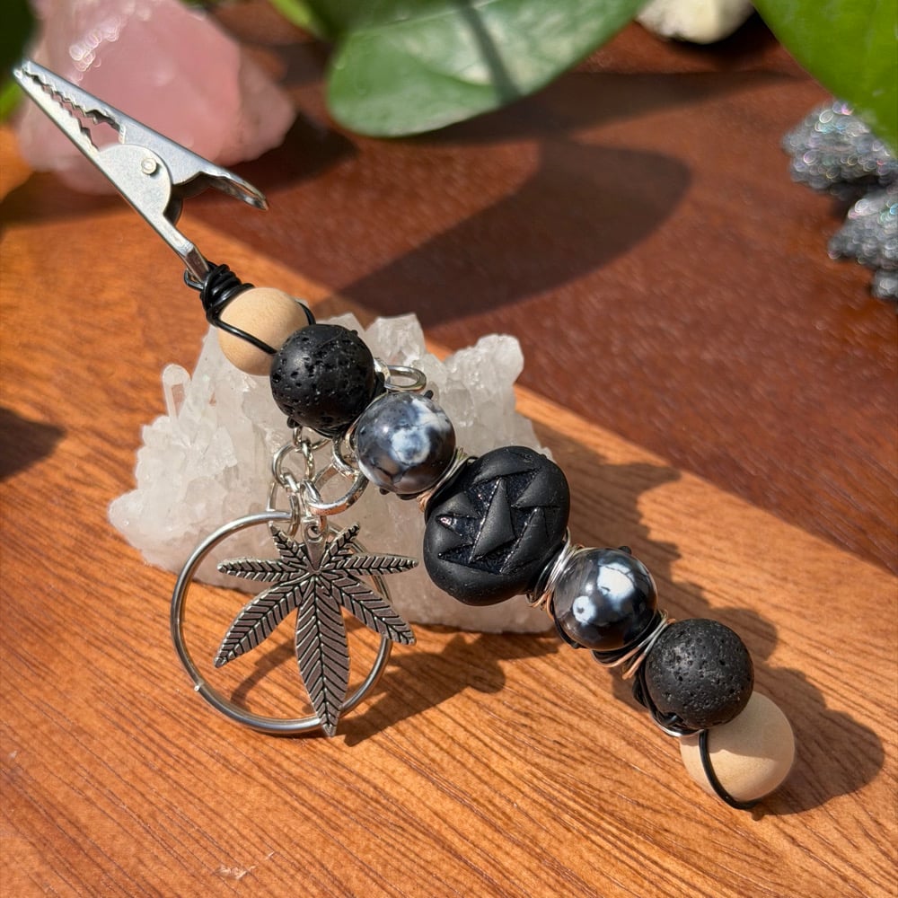 Image of midnight ash clip keychain