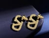 Val** gold plated earring 