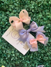 Image 2 of Color trio 