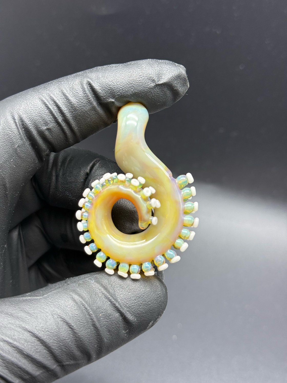 Image of Opal fume tentacle