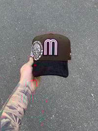 Image 3 of RED BRIM CORDUROY CHOCOLATE ESTADOS UNIDOS MEXICANOS CUSTOM FITTED CAP