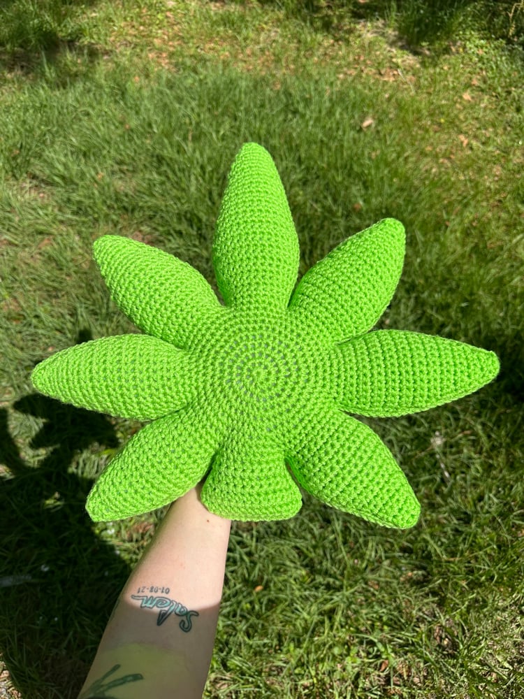 Image of pot leaf pillow