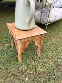 Image 5 of Tabouret de ferme en bois ancien - Gabin