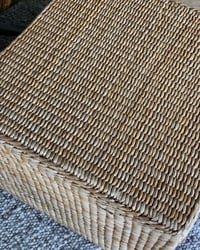 Image 3 of Cube pouf 