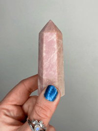 Peruvian Pink Opal Point 102g