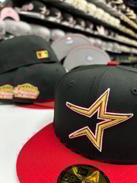 Image 3 of New Era 59Fifty 🍺 pack