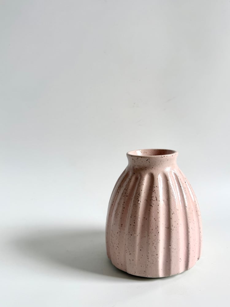 Image of Pink vase 6