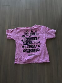 cute mom shirt (sz medium) 