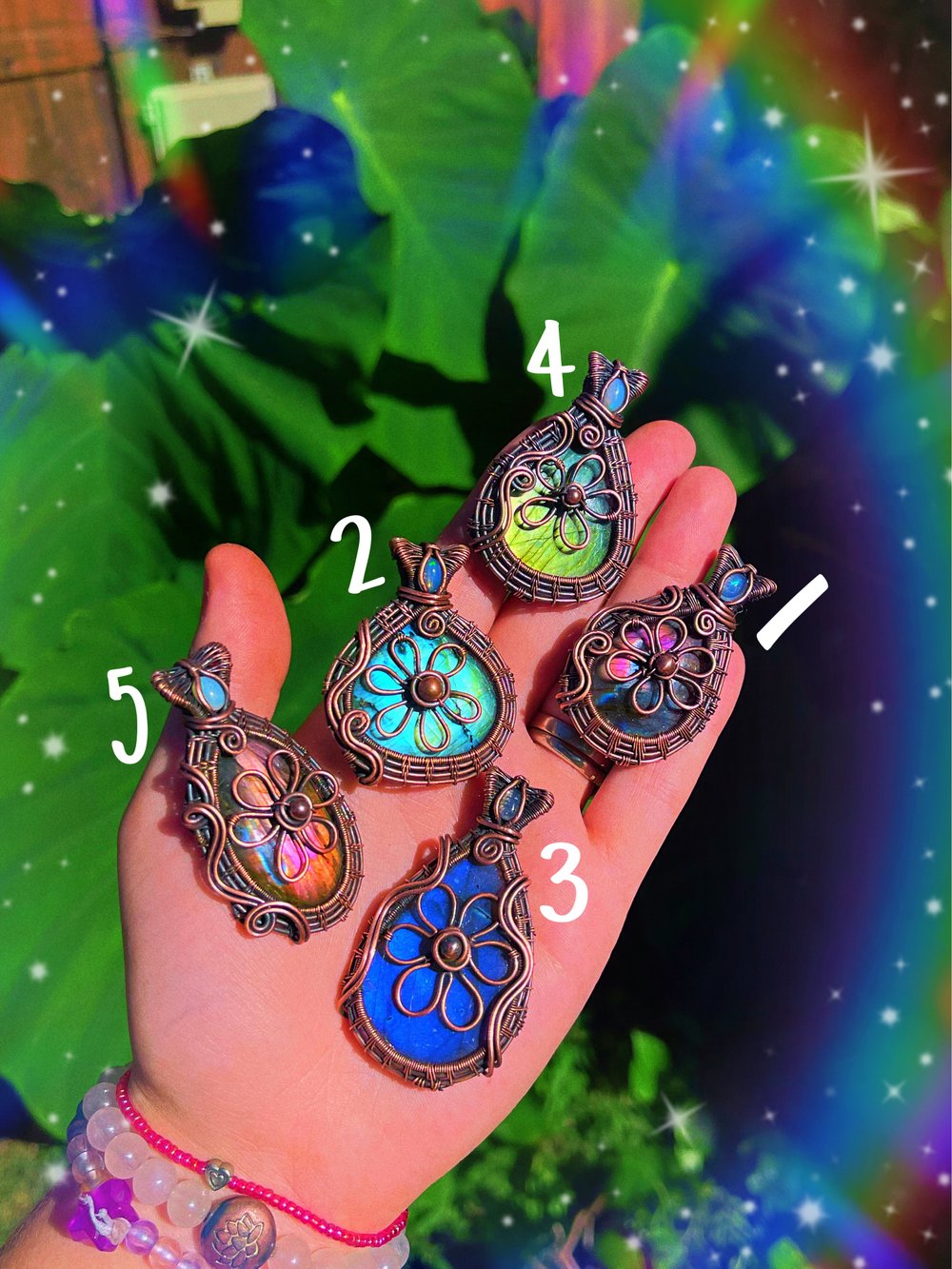 Labradorite Groovy Flower Pendantz