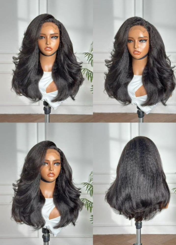 Image of Kinky straight 18” Wig 4x4 Closure