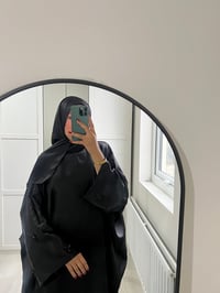 Image 5 of NOURA Black 