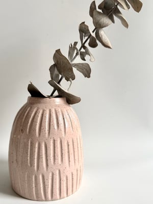 Image of Pink vase 3 