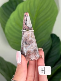 Image 8 of SANGRIA LACE AGATE RING HOLDERS