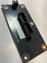 Image 4 of Quick Plug Multiplier 1-in, 6-out / 2-6 pin