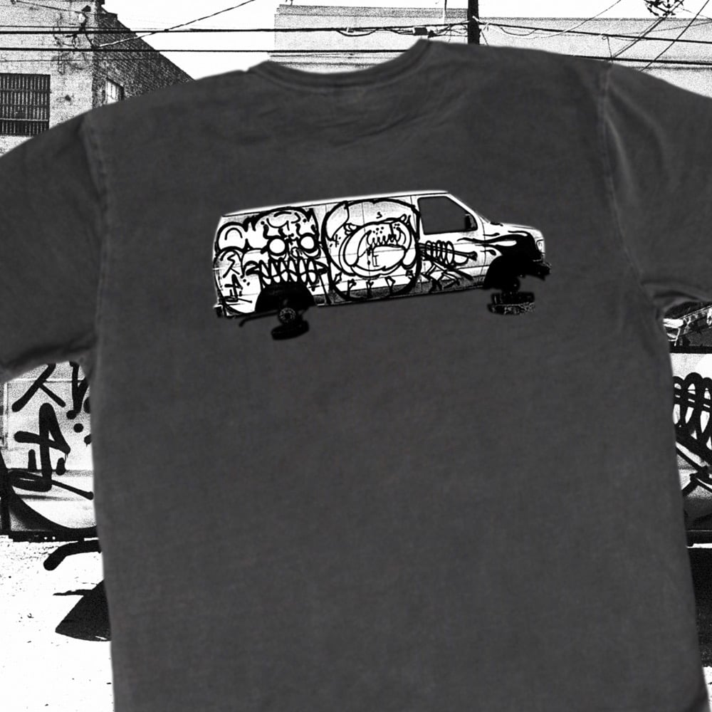 Image of guez x upseto Van T