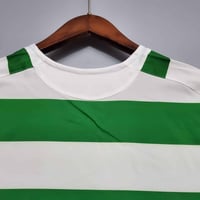 Image 3 of Celtic 2005/06 Home