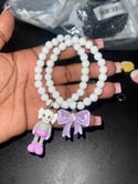 Lady Sets On White