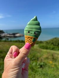 Image 2 of Ice creams (magnet)