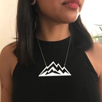 Image 2 of Náhrdelník Hory