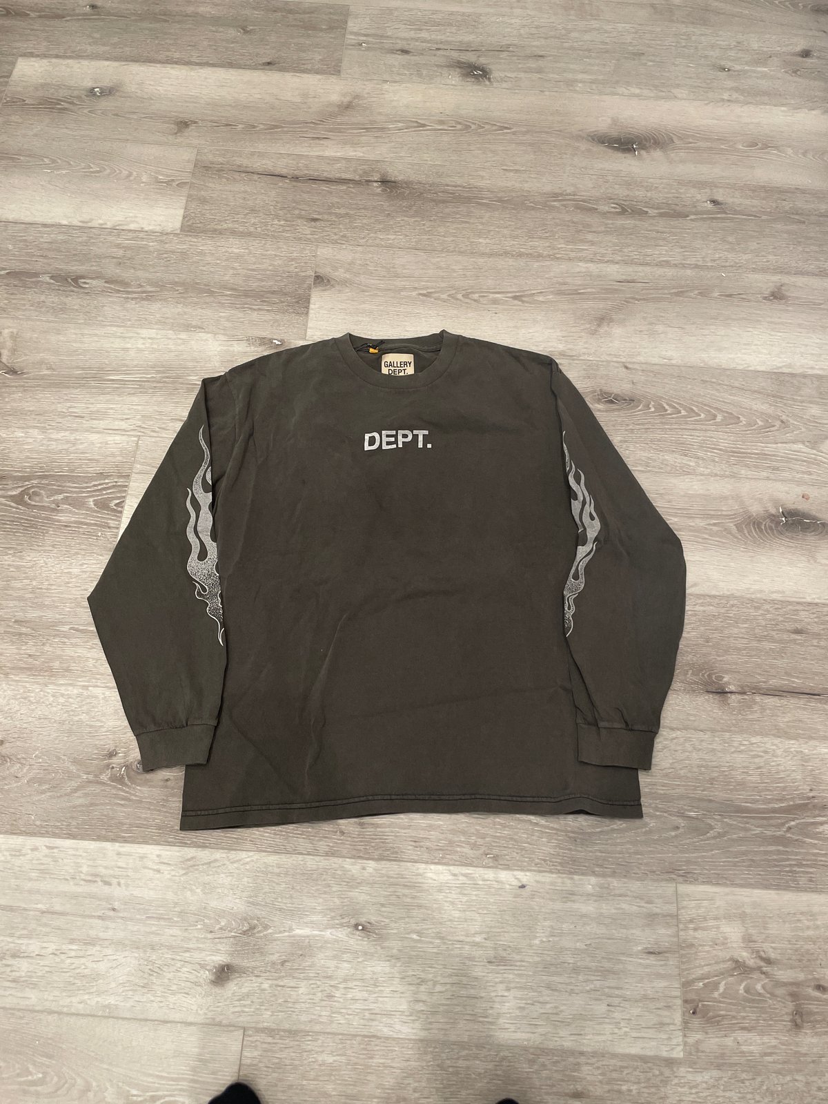 Gallery dept flame l/s tee | Alijah's Kicks