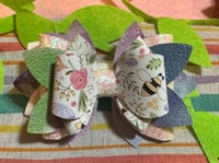 Image 1 of Spring bee Bow (pastel)