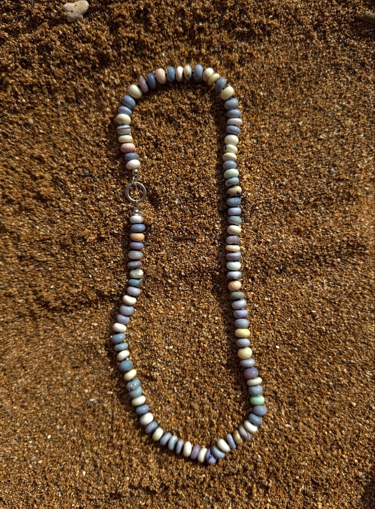 Image of Pale opal necklace 