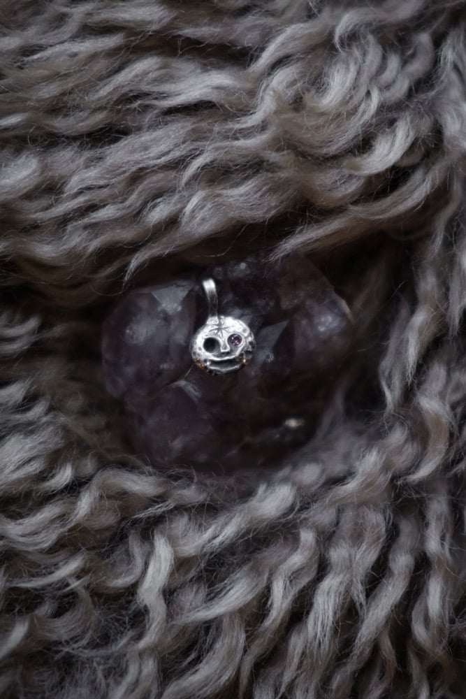 Image of Hag Moon Talisman