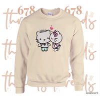 Kitty couple kisses 