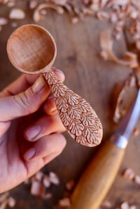 Image 2 of Falling Oak Leaves Coffee Scoop 
