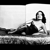 Image 21 of GRAPHIK EROTIK #8 - PIN-UP CHEESECAKE MODELS
