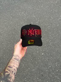 Image 2 of TWO TONE GOTH BLACK NEW YORK YANKEES CUSTOM FITTED CAP