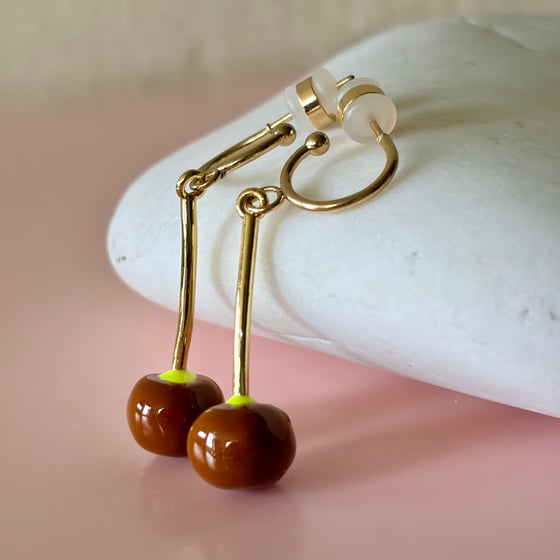Image of Olive drop half hoops