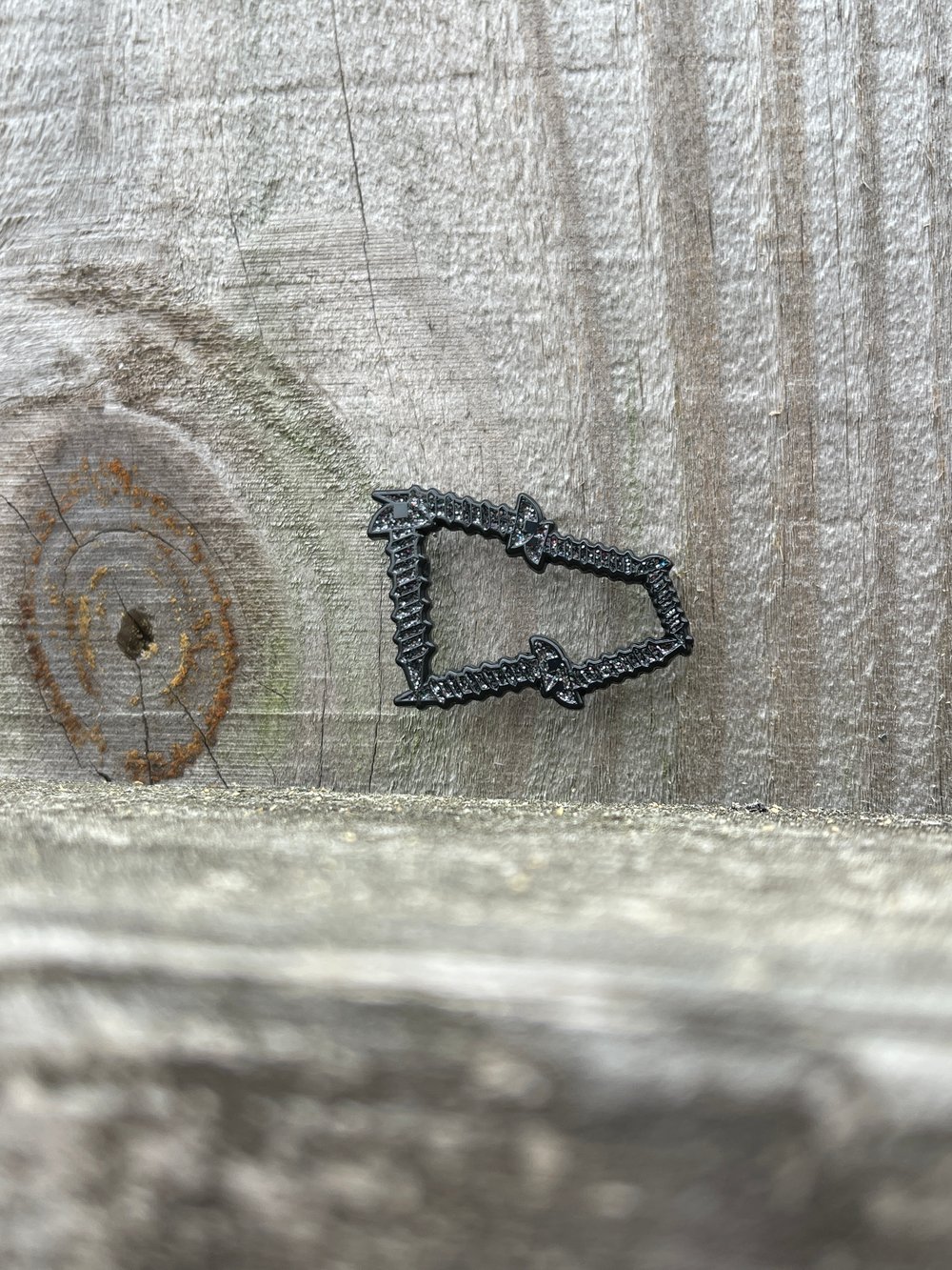 Image of Rodeo night lights SCREWERA pin
