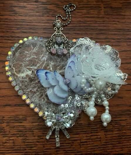 Image of Skylar Foundation/ Crystal/Crackle Heart Ornament