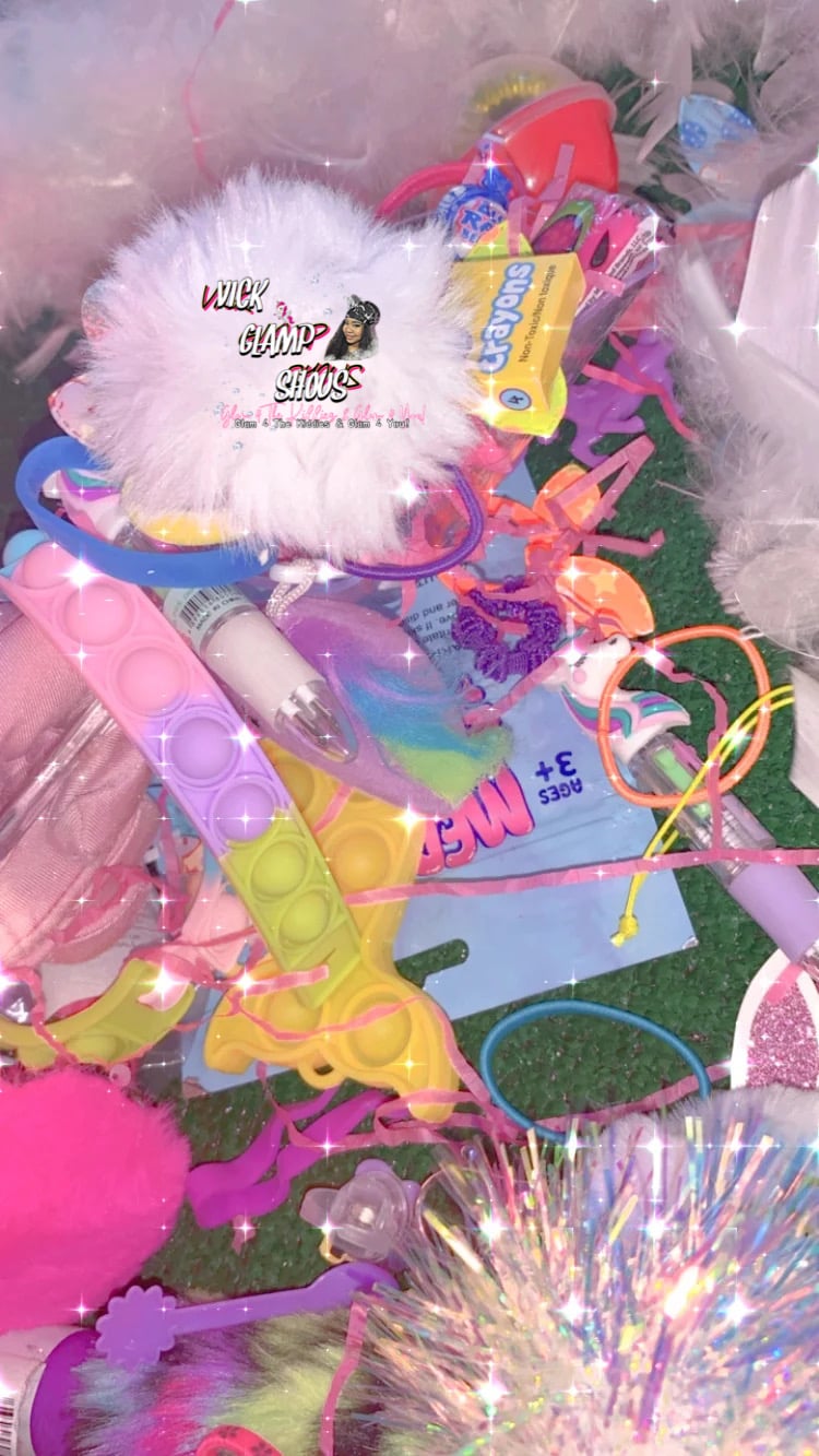 Image of 💗Cutesie Glam Kiddie Scoops🦄