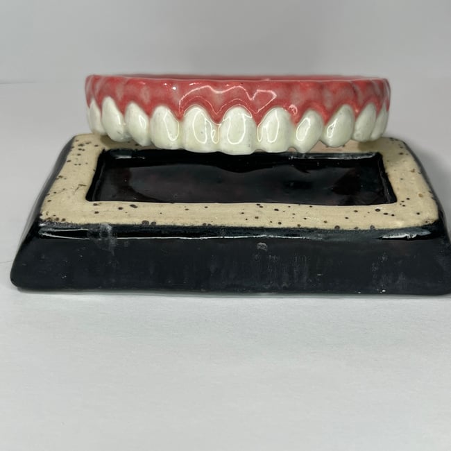 Teeth Bracelet B - 7.50 in Inner Circumference