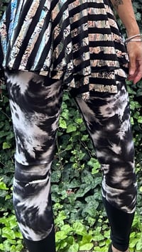 Image 1 of Ghost Leggings 