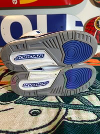 Image 9 of Size 5Y - Air Jordan 3 Retro GS  Racer Blue 398614-145 