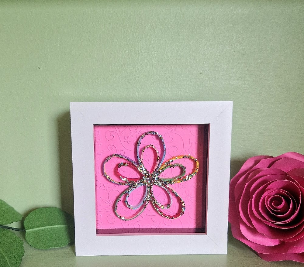 Image of Loopy Flower