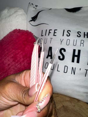 Image of Mink Tweezers 