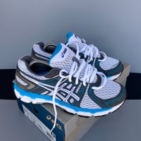 Image 1 of  size: us9 uk7 eu40.5  cm25.5