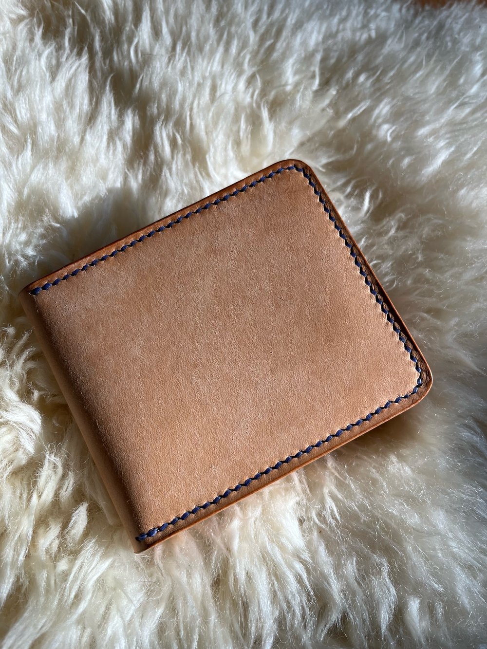 Image of Natural Pueblo 8-pocket Slim Bifold 