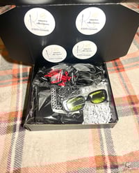 Image 4 of Paradise PR Box